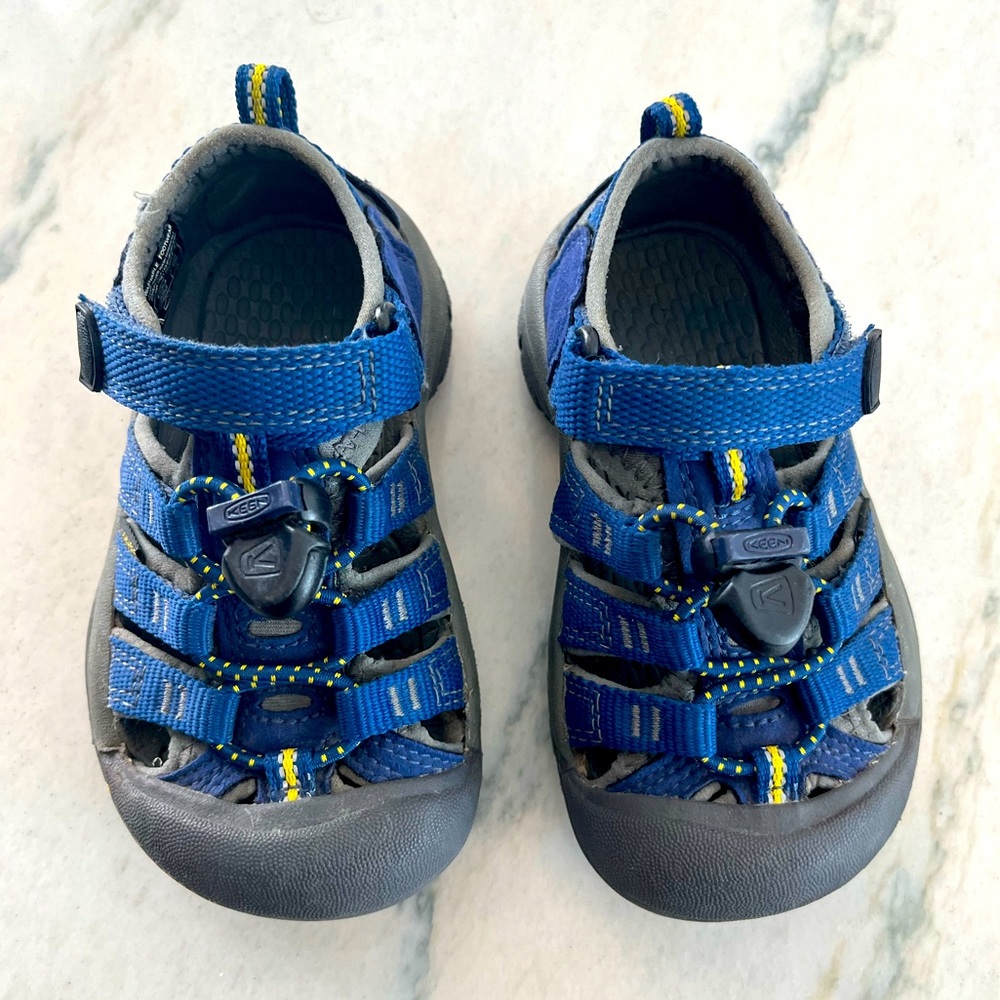 Keen Kids Newport H2 Hiking Outdoor Sandals Water Shoes Blue Size 8 Toddler